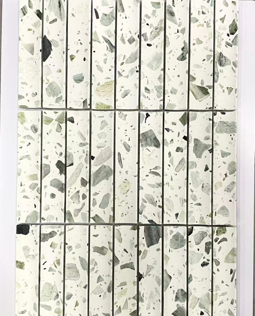 Sparkle Water - Jet Mosaic